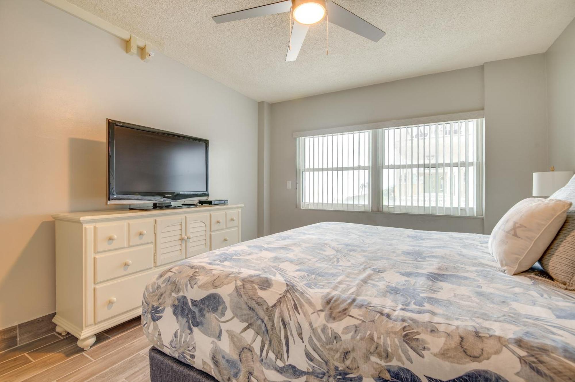 Walk To Shore Satellite Beach Condo With Ocean View Eksteriør billede
